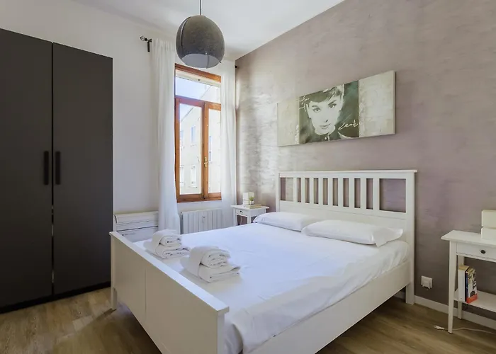 Yourbanflat Clock Tower - Solo Affitti Brevi